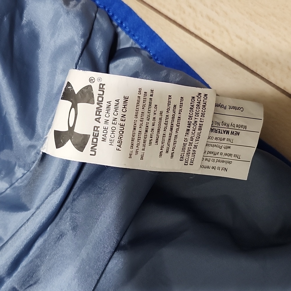 Under armor jacket - Picture 5 of 11